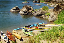 Kayaks on Willamette Narrows Island
